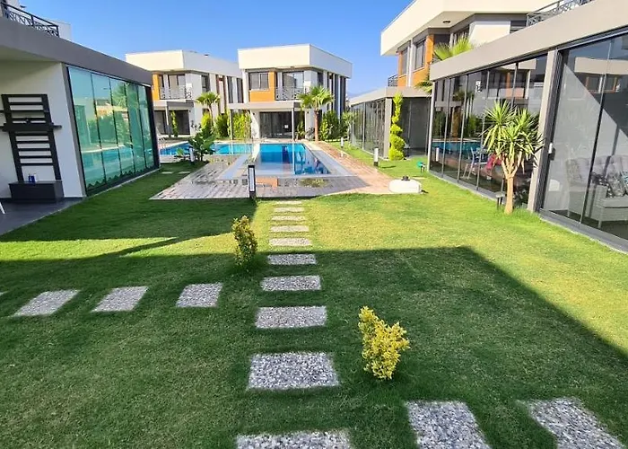 Traumvilla In Villa Kuşadası